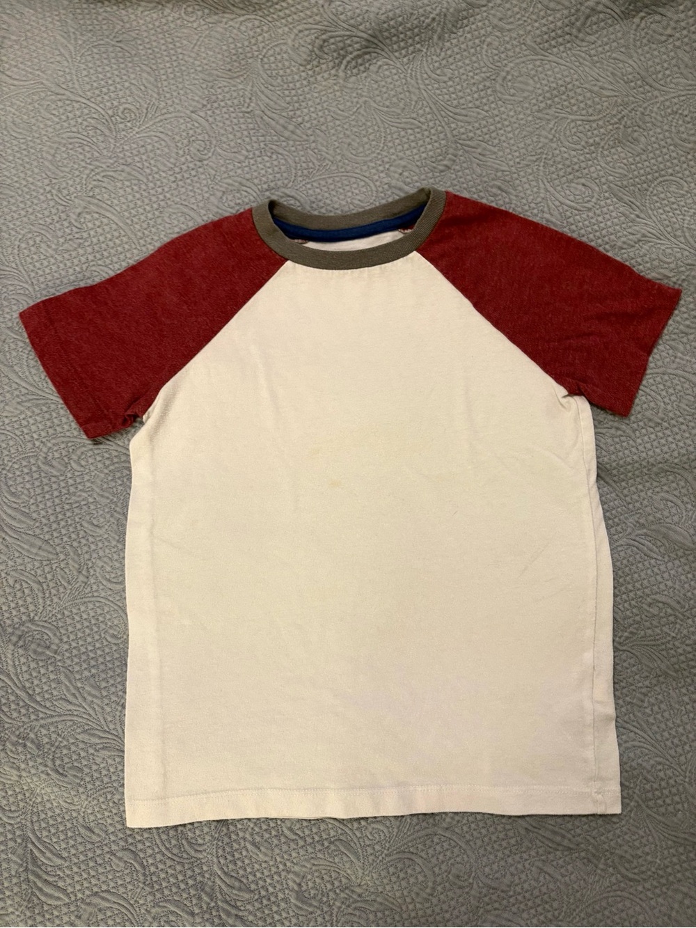 Old Navy Two-Tone Raglan Tee - Cream & Red